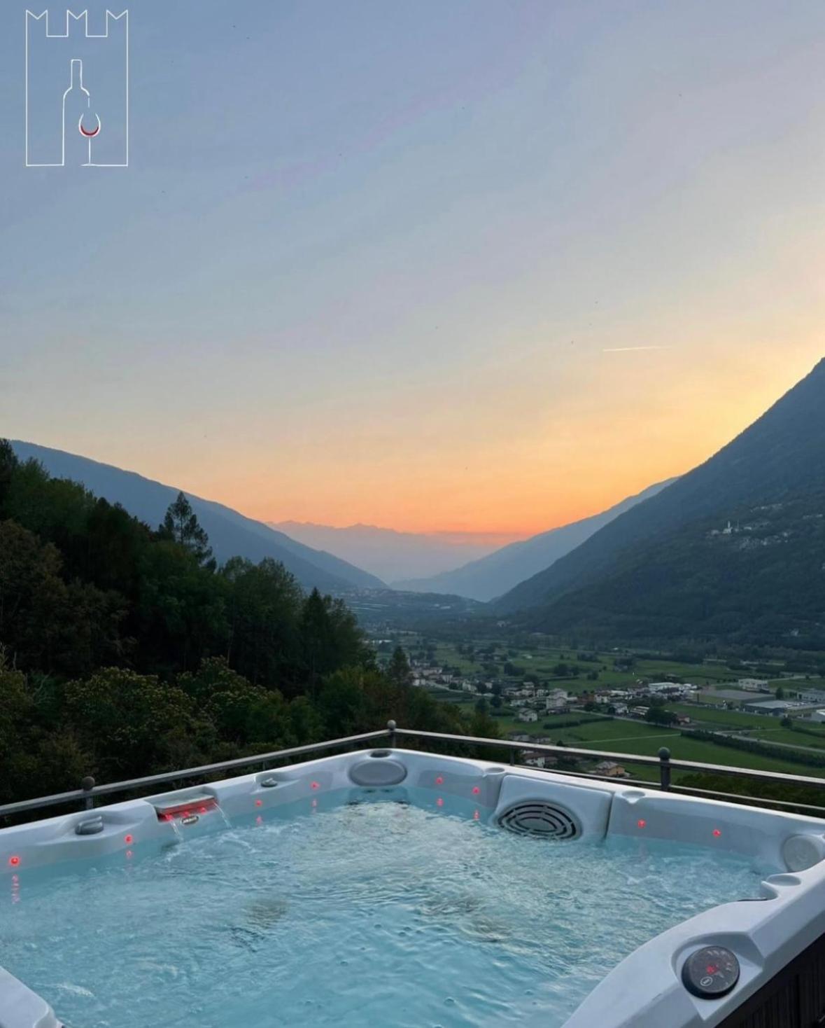 Foppoli Castle, Private 11Th Century Fortress With Panoramic View, Sauna And Hot Tub Overlooking The Valtellina Mazzo di Valtellina Εξωτερικό φωτογραφία